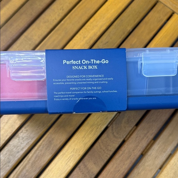 Red and Blue Snack Box - Picture 2 of 3